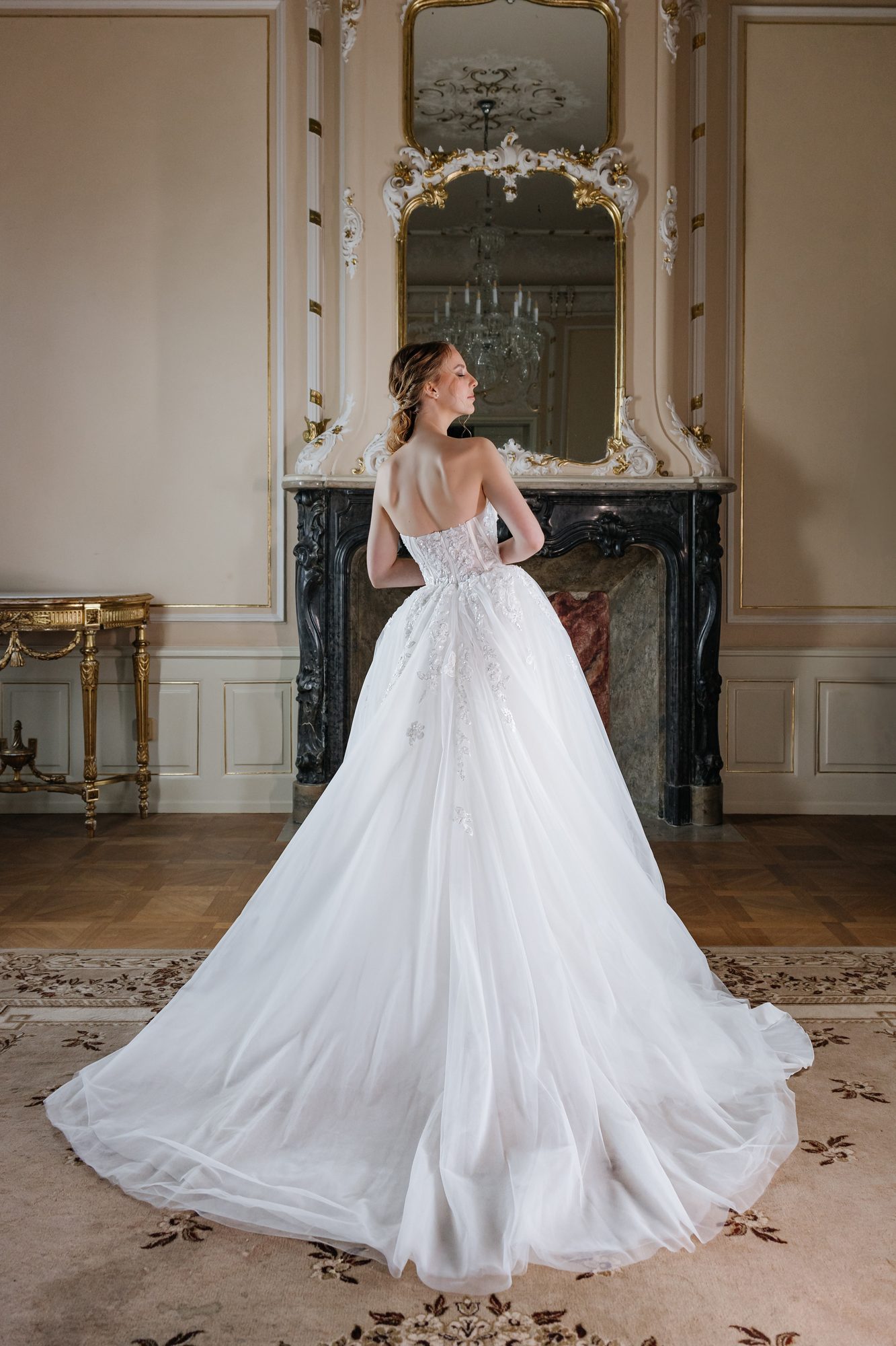 Glenda hercegnős menyasszonyi ruha – Viktoria Marriage