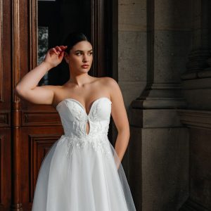 Vicenta A-vonalú menyasszonyi ruha – Viktoria Marriage